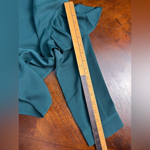 J.O.A. Ruffle Sleeve Blouse - Picture 7 of 8